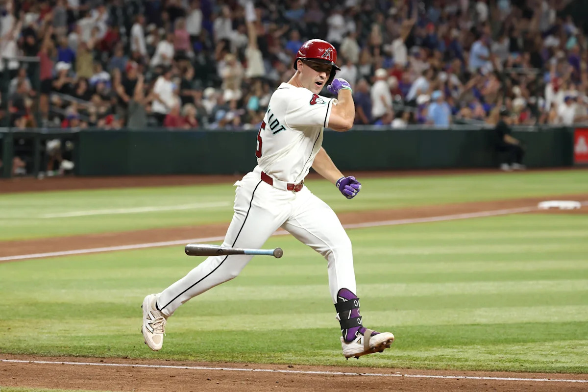 Holy Waldschmidt! Dbacks 5, Cubs 4
