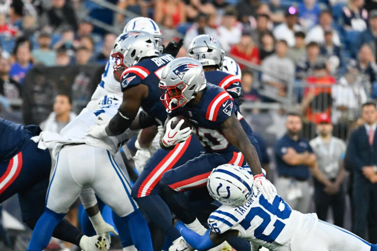Patriots News: Pats-Colts takeaways, Rookie report, Vets pop on D