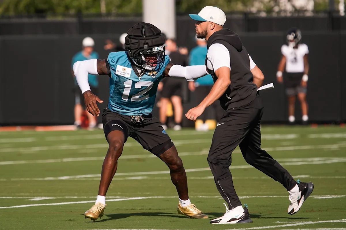 Why Travis Hunter's defensive workload ramped up for Jaguars