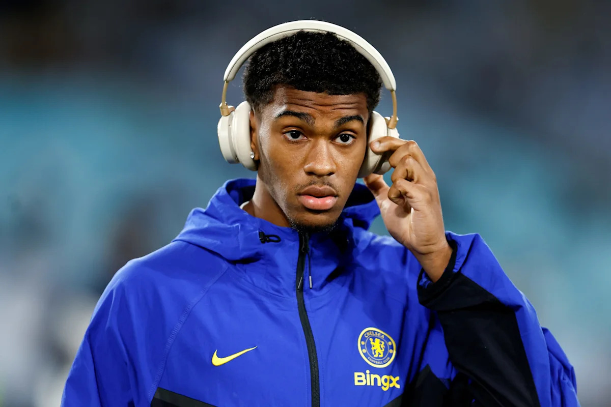 Update On The Future Of This Chelsea Defender: Should Alonso Cut Him Loose?