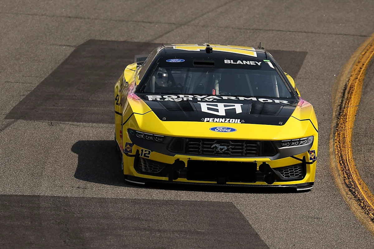 NASCAR Cup Series at Richmond: Starting lineup, TV schedule for today's race