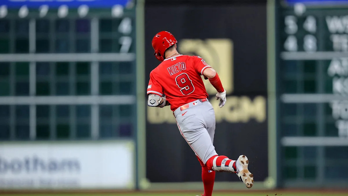 Zach Neto ties franchise record in Angels blowout of Astros