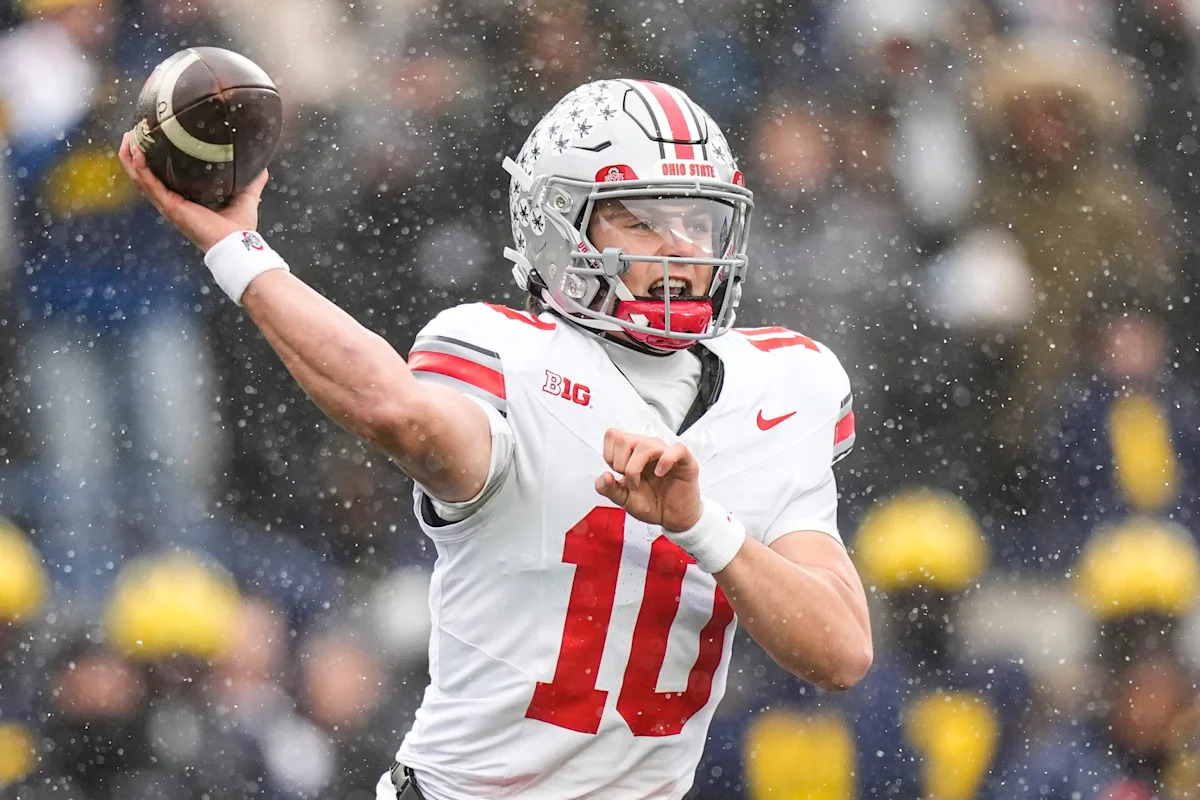 Is Big Ten the conference of QBs? Ranking league's starters from No. 1 to No. 18