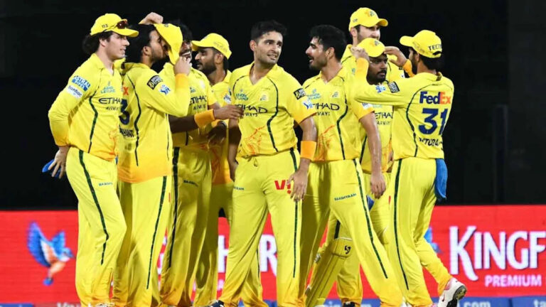 Ex-Australia star picks 'perfect' coach for Chennai Super Kings