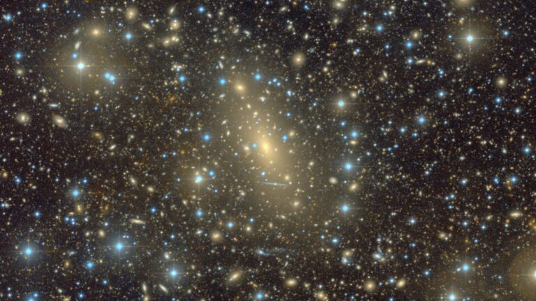 The Biggest Known Galaxy Is 1.7 Million Light-Years, And We Can't Comprehend The Scale
