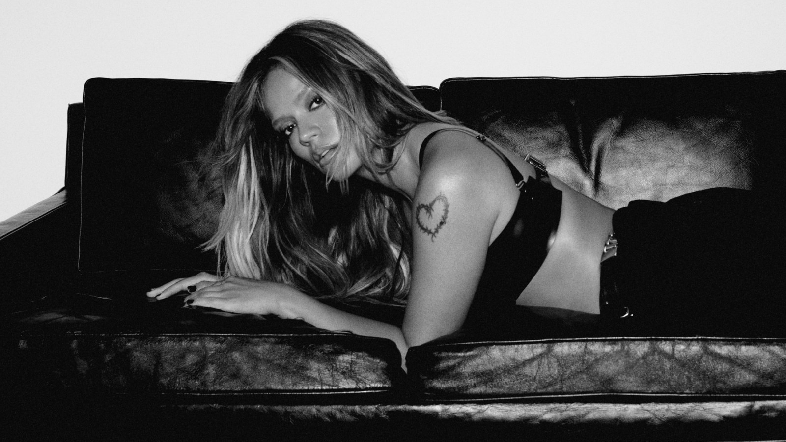 Karol G Feels It All on the Vulnerable ‘No Me Arrepiento de Sentir Tanto’ 