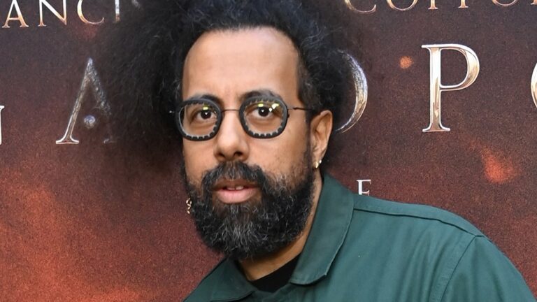 Reggie Watts’ Theme Song Axed From ‘Comedy Bang Bang’ Podcast After Report Alleging ‘Reckless’ Drug Use in Relationships