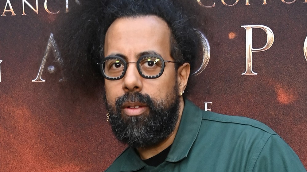Reggie Watts’ Theme Song Axed From ‘Comedy Bang Bang’ Podcast After Report Alleging ‘Reckless’ Drug Use in Relationships