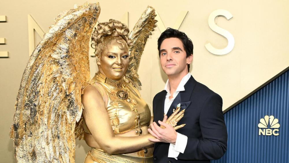 Meg Stalter Shocks Emmys by Transforming Into a Golden Human Emmy on Red Carpet