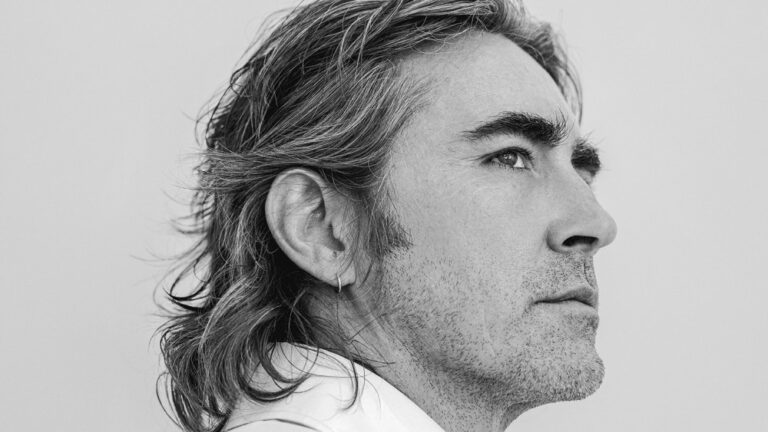 Lee Pace on Romancing Sandra Bullock in ‘Practical Magic 2,’ Life as a Gay Leading Man and His 6-Foot-Five Star Power: ‘I’m a Monster!’