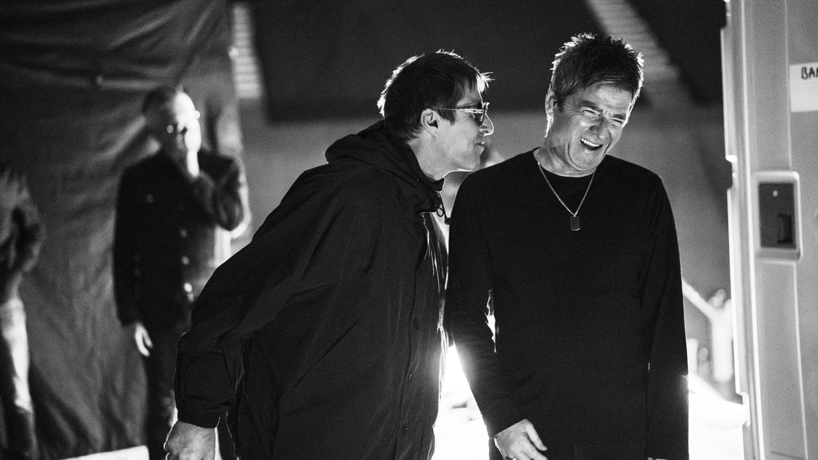 ‘Oasis: Don’t Look Back in Anger’ Review: Moving Documentary Immortalizes Huge 2025 Tour