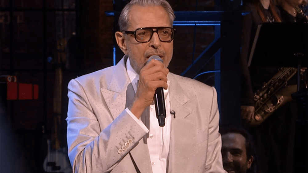 Jeff Goldblum Performs a Jazz Number to Open ‘SNL U.K.’ Season 2: ‘Hoping You’ll Like Me More Than Nando’s or Marmite’