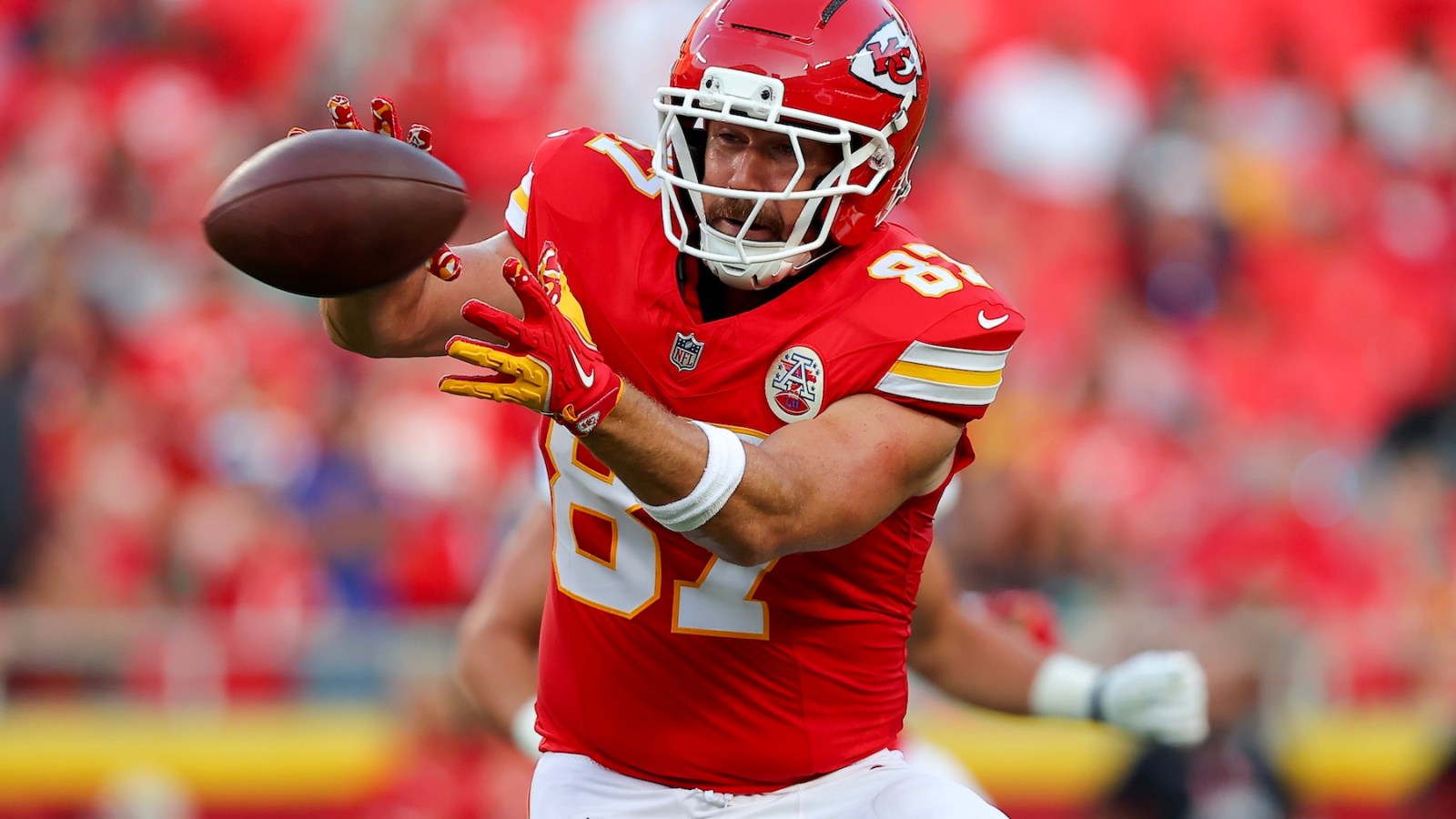 How to Watch Tonight’s Chiefs vs. Broncos Monday Night Football Game Online