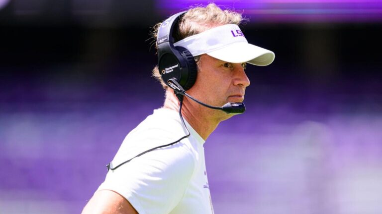 LSU roster finalized: Lane Kiffin doesn't add ex-NFL players Dae'Quan Wright, Zxavian Harris to team