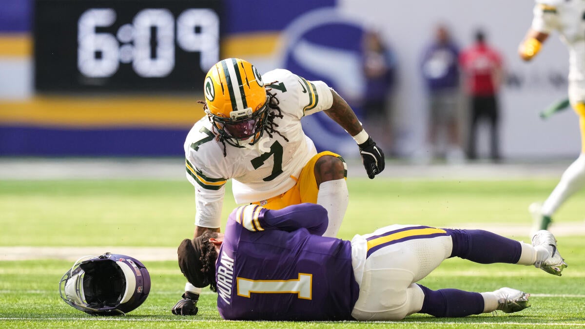 Vikings rule out QB Kyler Murray with a concussion in Minnesota debut vs. Packers