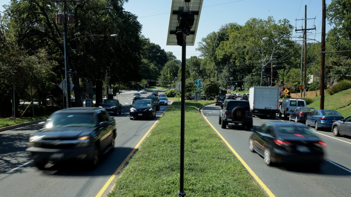 Florida takes sweeping action against license plate readers as cities drop Flock