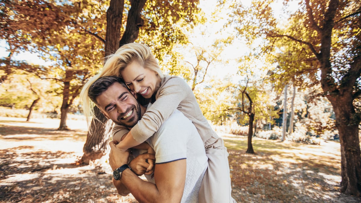Forget Hot Girl Summer. Fall is the best time to date.