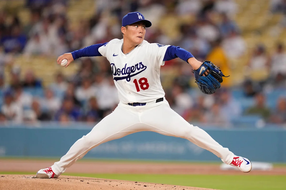 Yamamoto strikes out 10 as the Dodgers rout the Reds 14-1 for 7th straight win