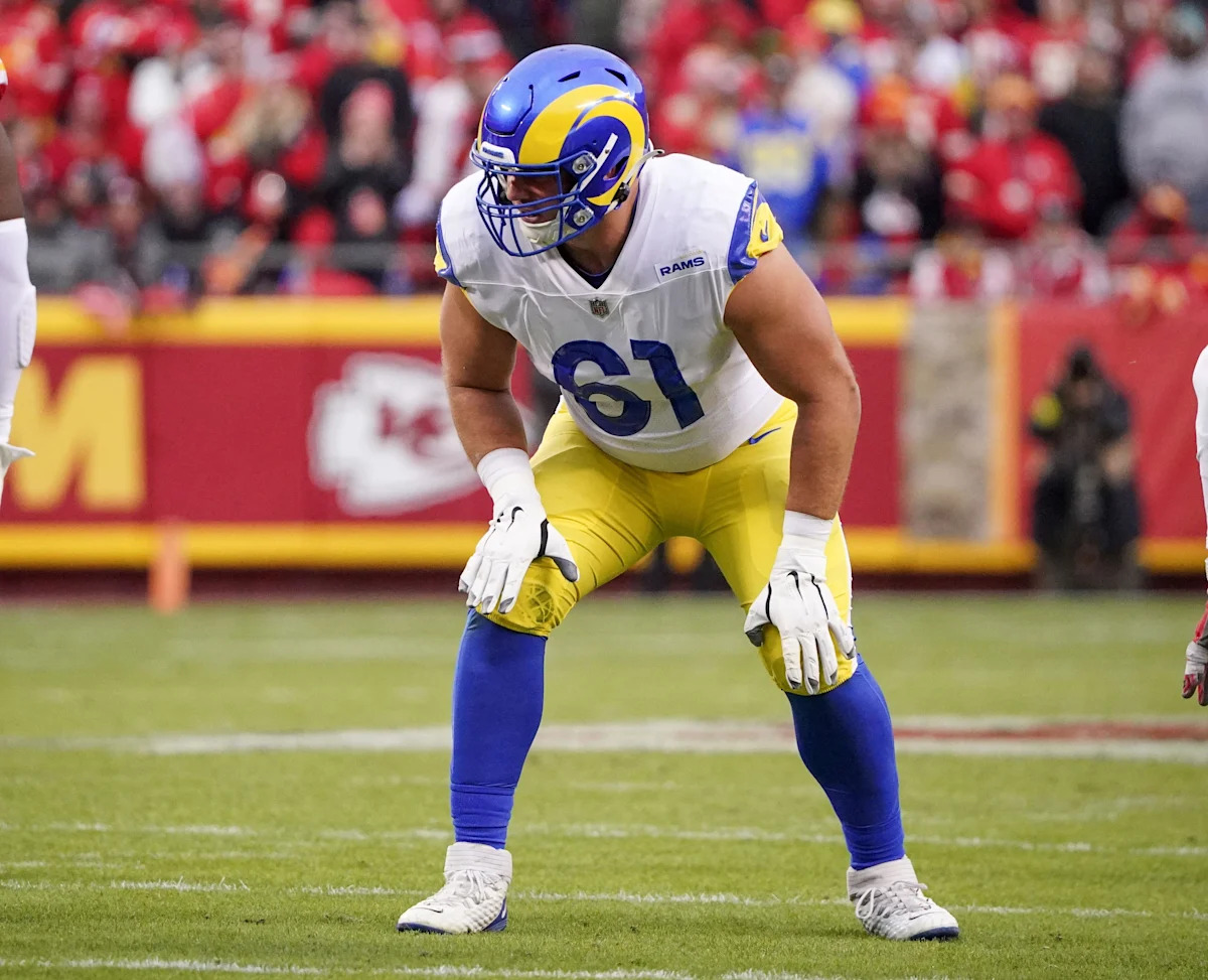 Ravens to sign former Rams offensive tackle AJ Arcuri to practice squad