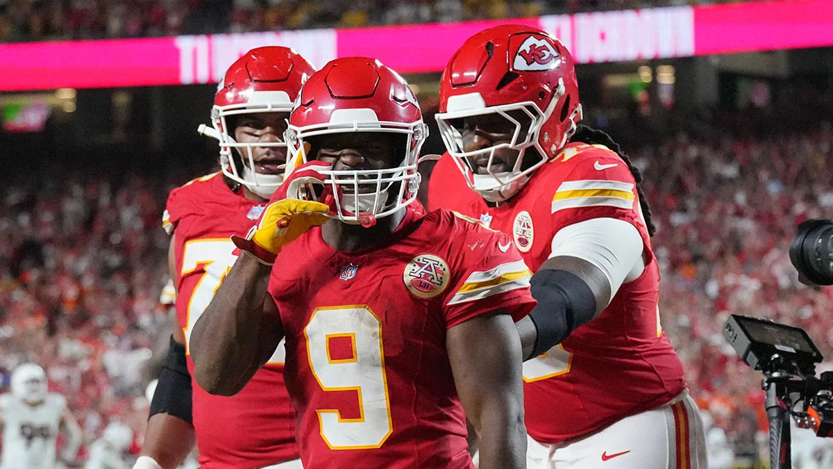 Chiefs news: Kenneth Walker III gets 'best addition' hype from Robert Griffin III