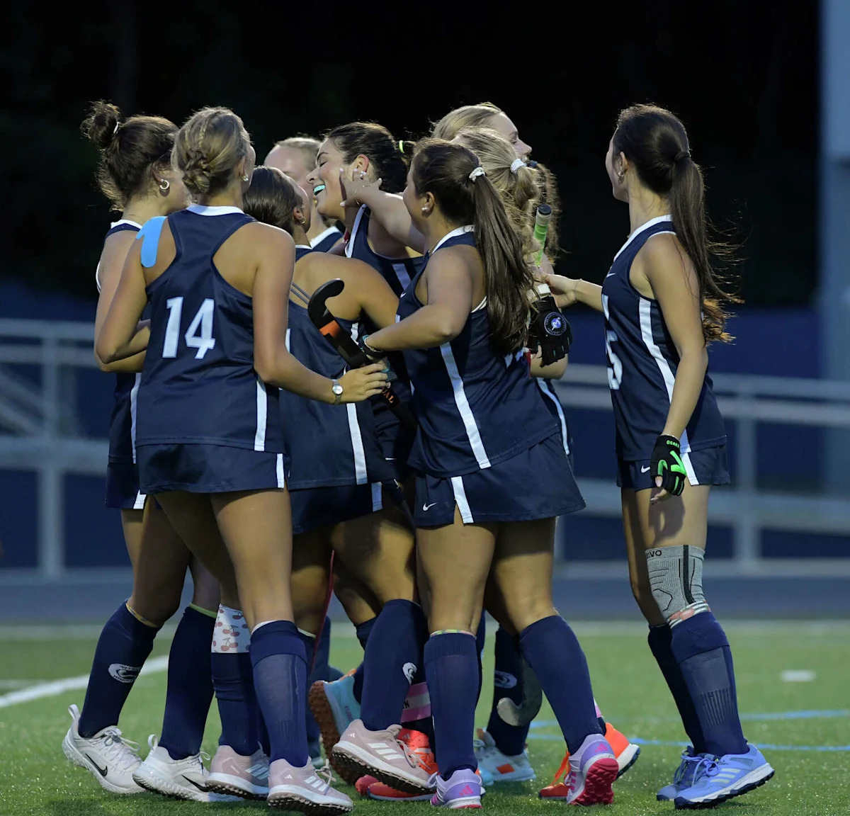 Wilton outlasts defending CIAC Class M field hockey champion Branford in OT behind Casey O'Connor