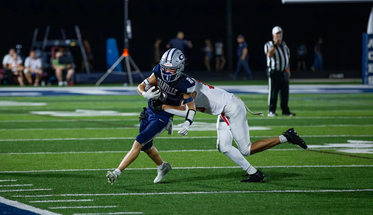 Get Granville football score updates at Columbus Academy
