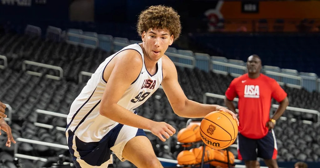 5-star C Darius Wabbington moves up official visit to Illinois