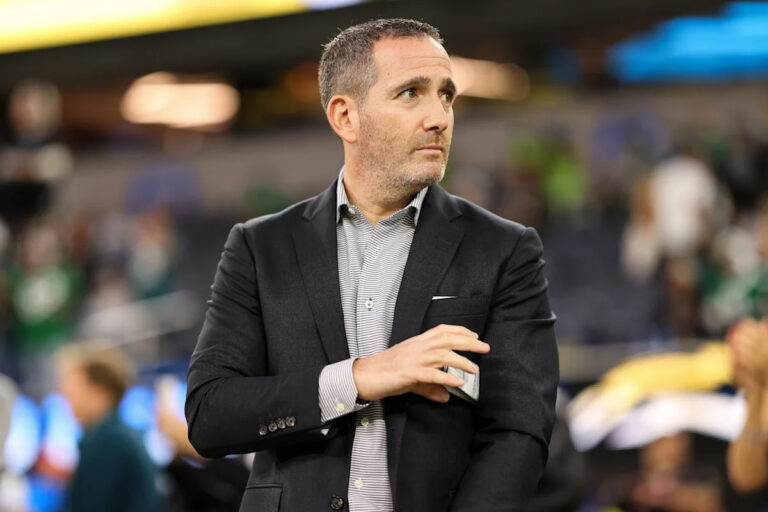 Howie Roseman explains the emotional toll of running the Eagles