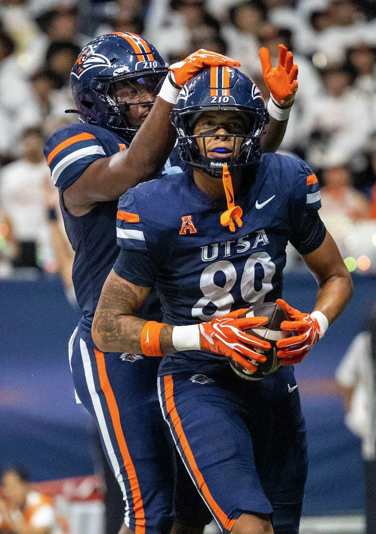 UTSA film study: How new offense shifts role for Roadrunners tight ends