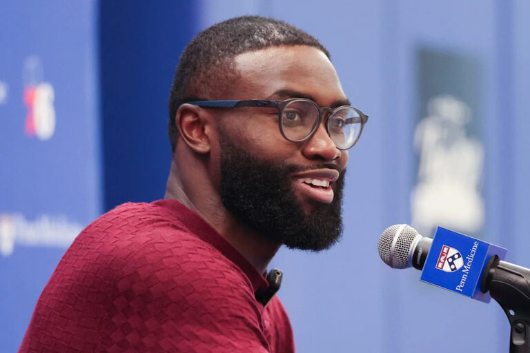76ers forward Jaylen Brown works out with famous shooting instructor