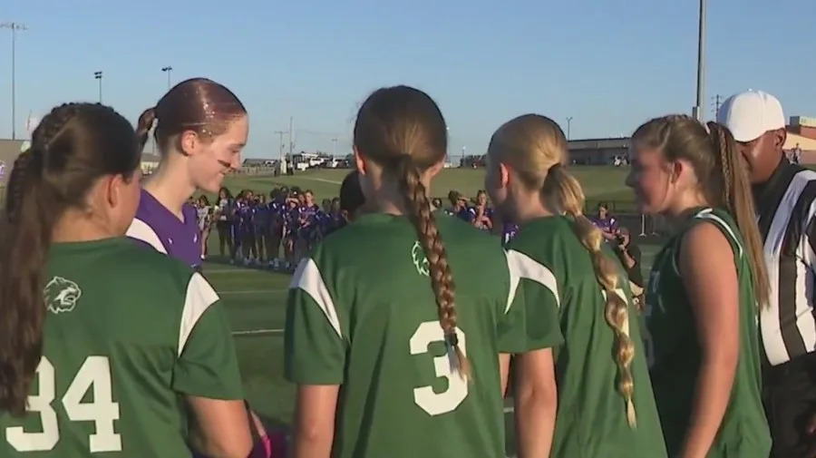 Kansas high school girls making history in inaugural flag football game