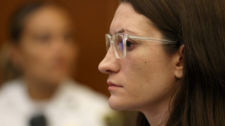 Judge Declares Mistrial in Lindsay Clancy Trial, Grants One-Hour Delay for Defense to Appeal
