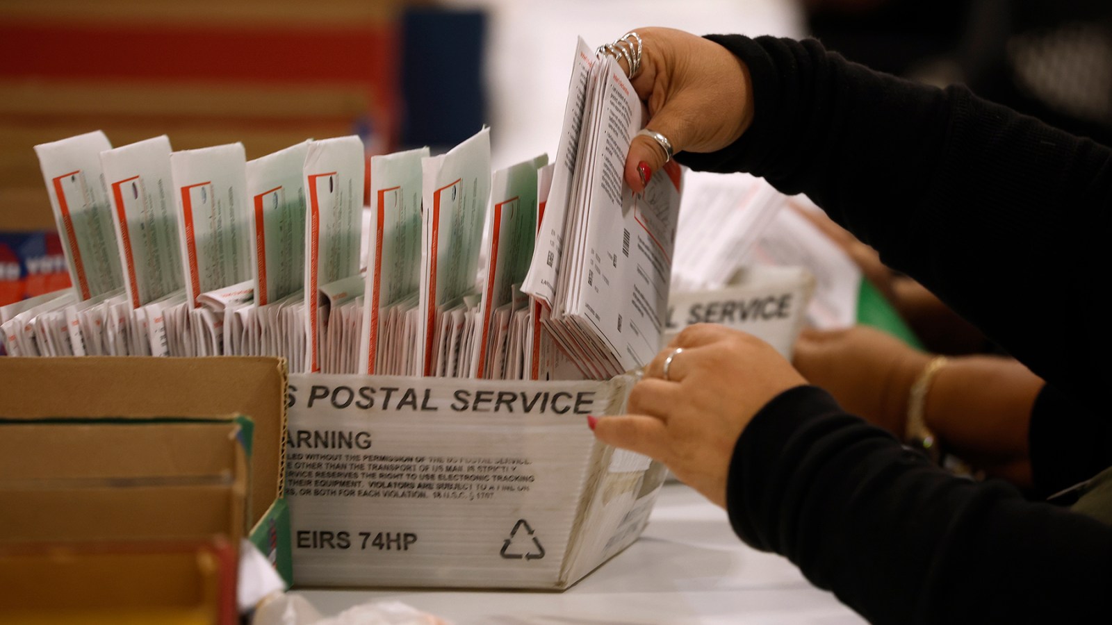 Whistleblower Warns of Chaotic Trump Plan to Meddle With USPS Ballot Processing