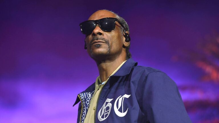 Snoop Dogg to Host VMAs as Show Returns to West Coast