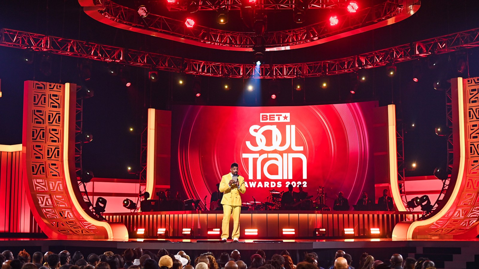 ‘Soul Train Awards’ Emerge From Limbo, Returning This Fall